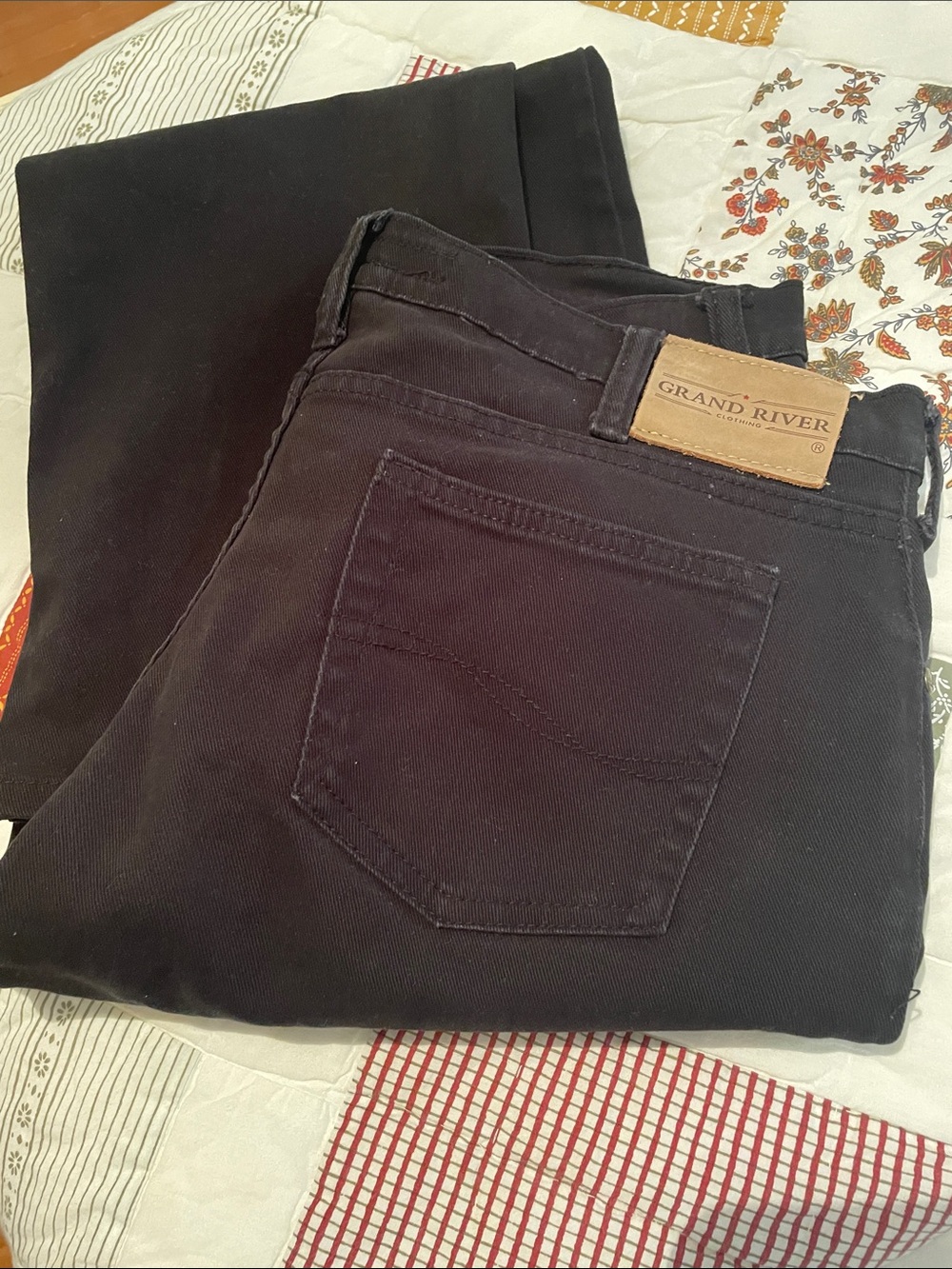 Grand River Men’s Black Jeans Classic Straight Fit w/2% Spandex
